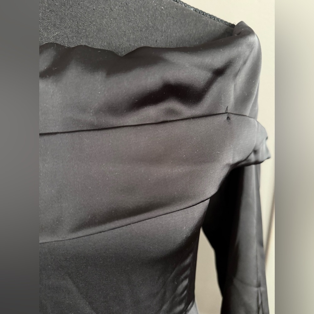 COMMENSE Off Shoulder Long Sleeve Overfold Mini Dress - Picture 6 of 15